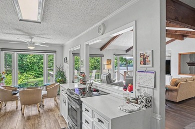 Welcome to this beautiful 4 bedroom 3 bath lakefront home just - photo 21