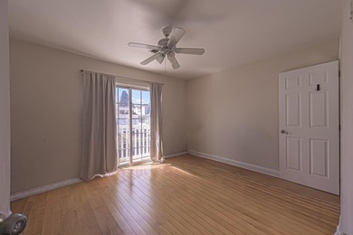 Beautiful multifamily close to The Walk, Caesar's Casino, and a - photo 22