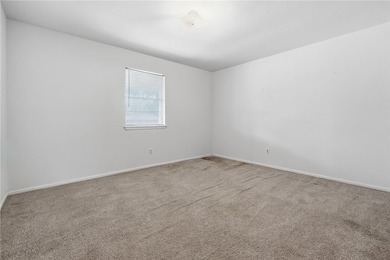 HUGE PRICE REDUCTION! Priced for the market and ready for a - photo 24