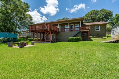 Gorgeous 4/2/2 Waterfront on Lake Jacksonville - photo 12