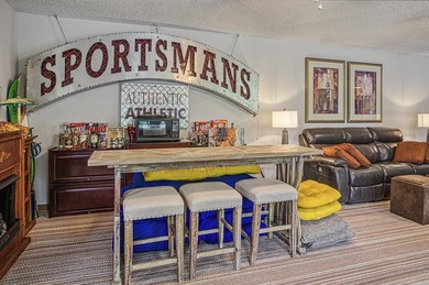 Welcome to this beautiful 4 bedroom 3 bath lakefront home just - photo 33