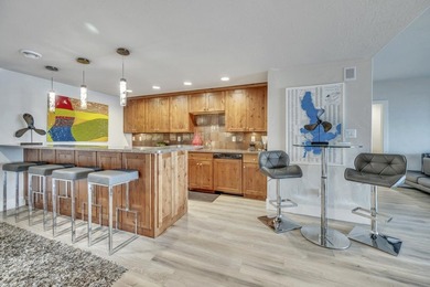 Stunning 5-bedroom, 3.5-bathroom home on prestigious Echo Bay - photo 35