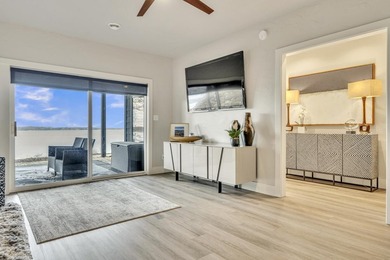 Stunning 5-bedroom, 3.5-bathroom home on prestigious Echo Bay - photo 38