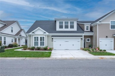 Lake Townhome/Townhouse For Sale in Chesapeake, Virginia