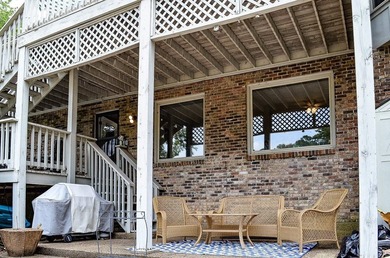 Welcome to this beautiful 4 bedroom 3 bath lakefront home just - photo 45