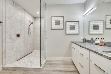 Stunning 5-bedroom, 3.5-bathroom home on prestigious Echo Bay - photo 46