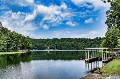 Welcome to this beautiful 4 bedroom 3 bath lakefront home just - photo 48