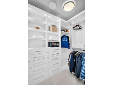 SALTAIRE'S BEST FLOOR PLAN DESGINED BY AN AWARD-WINNING DESIGN - photo 49
