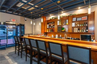 Established Omakase restaurant in MID-TOWN Manhattan for sale - photo 2