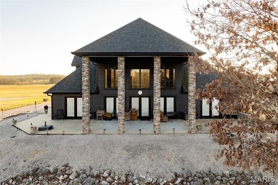 Current River Home For Sale in Doniphan Missouri