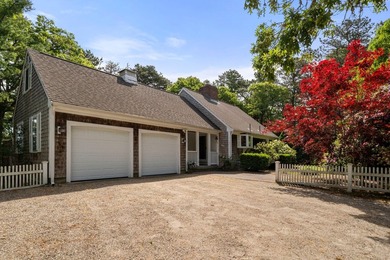 Welcome to Riverbay Estates, where Cape Cod charm meets endless - photo 4