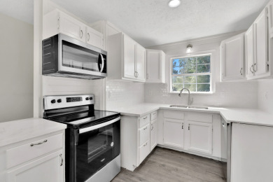 Updated home in Lake Livingston Community - photo 19