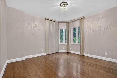 Location, Lifestyle & Convenience in the Heart of Sheepshead - photo 9