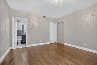 Location, Lifestyle & Convenience in the Heart of Sheepshead - photo 10