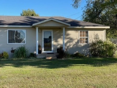  Home Sale Pending in Marlow Oklahoma
