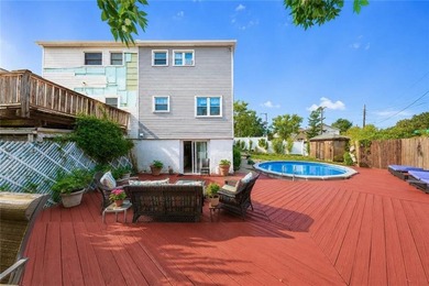Beautifully maintained semi-detached corner single-family home - photo 5