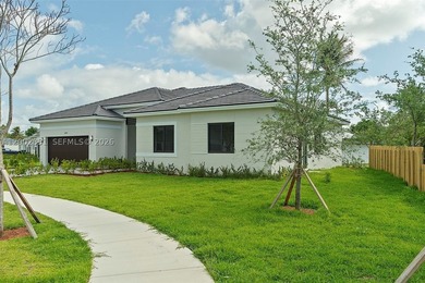 Nestled in the vibrant and rapidly growing community of Cutler - photo 2