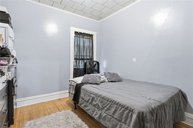 Spacious up-and-down two-family property in a highly accessible - photo 15