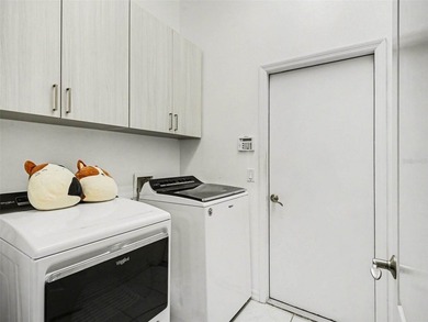 PRICE TO SELL. One or more photo(s) has been virtually staged - photo 24