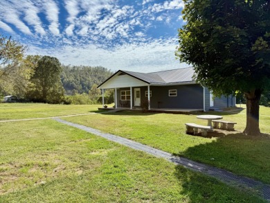 Lake Home For Sale in Beattyville, Kentucky