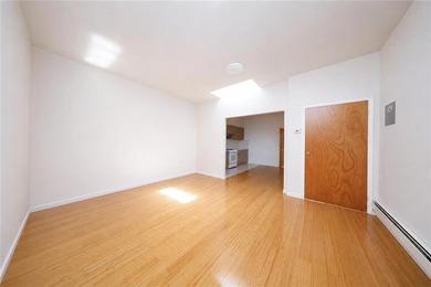 Prime 8th Avenue Location! Don't miss this exceptional - photo 10