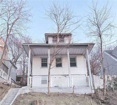 Welcome to 46 Eddy Place (also known as 46 Eadie Place), a - photo 3