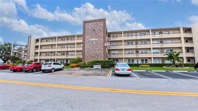 Lake Condo For Sale in Deerfield Beach, Florida