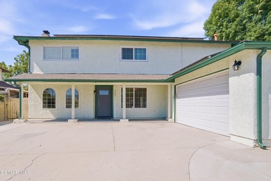 Beautifully remolded two-story home offering 4 bedrooms, 2 1/2 - photo 2