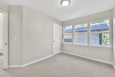 Updated home in Lake Livingston Community - photo 7