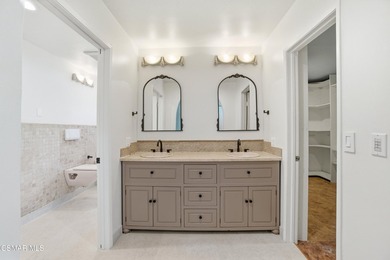 Beautifully remolded two-story home offering 4 bedrooms, 2 1/2 - photo 8
