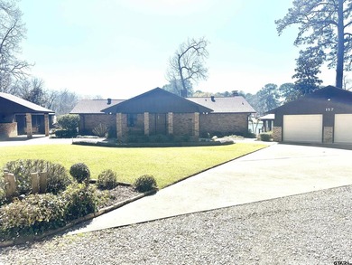 Lake Jacksonville Home For Sale in Jacksonville Texas