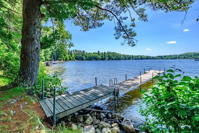 This remarkable LC Andrews Maine Cedar Log Home sits in the most - photo 15