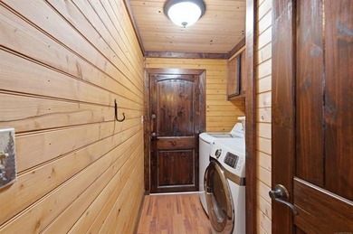 Hunter's Paradise! Situated on approximately +/- 129.46 - photo 15