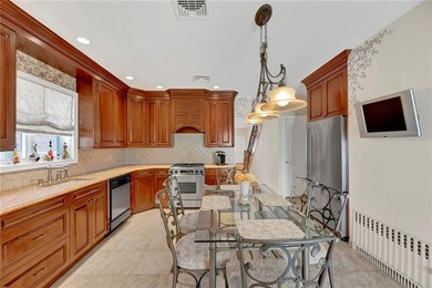 1881 West 7th Street - Gravesend, Brooklyn?One-Family Home in - photo 8