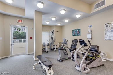 Perched on the 7th floor, this exceptional three-bedroom - photo 19