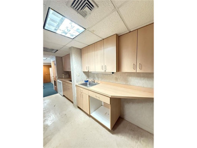 **Prime Commercial Co-op for Sale | Sheepshead Bay | Medical Use - photo 4