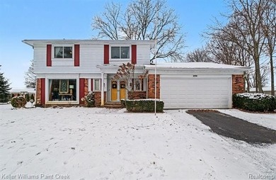Vooheris Lake Home Active Under Contract in Lake Orion Michigan