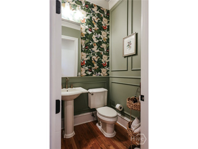 Welcome to 1051 Moss Creek Terrace, a gorgeous, 6,800 sq ft home - photo 32