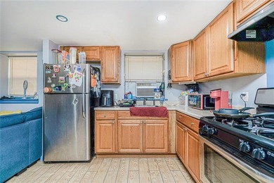 GREAT INVESTMENT PROPERTY & A 1031 EXCHANGE .... 5 Family All - photo 8