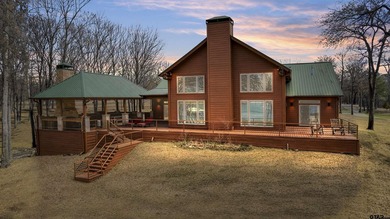 Welcome to an exceptional Lake Fork waterfront estate located at - photo 4
