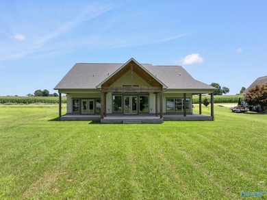 When visitors say, *It feels like a river house,* something - photo 4