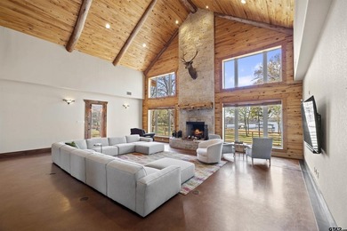 Welcome to an exceptional Lake Fork waterfront estate located at - photo 5