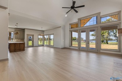 When visitors say, *It feels like a river house,* something - photo 6