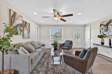 Welcome to this charming 3 bedroom/2 bathroom home with an open - photo 8