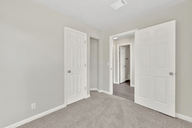 Updated home in Lake Livingston Community - photo 3