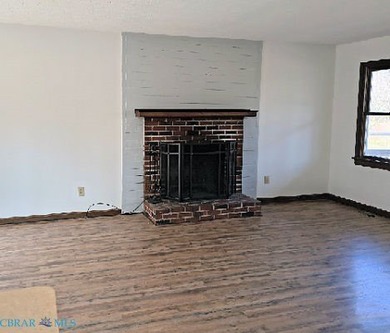 Saluda - 4 bedrooms, 2 1/2 baths... 1500 SF cape located at - photo 11