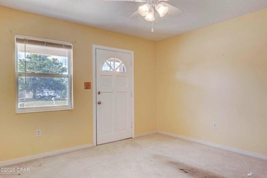 Brick home with major system updates already completed--all - photo 2