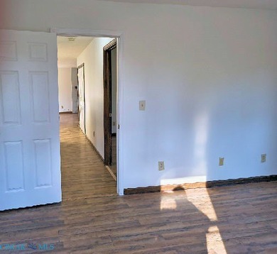 Saluda - 4 bedrooms, 2 1/2 baths... 1500 SF cape located at - photo 13