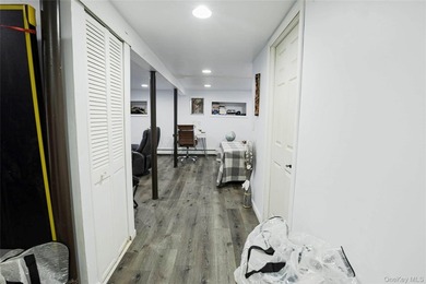 Welcome to this charming 4-bedroom, 2-full-bath Cape located in - photo 23