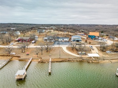 Fully updated lake front property on beautiful Lake Nocona w - photo 29